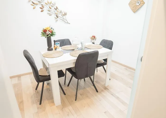 Elas * Шляйден