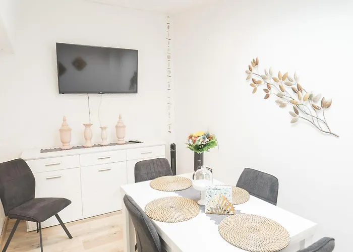 Дом отдыха Elas Шляйден